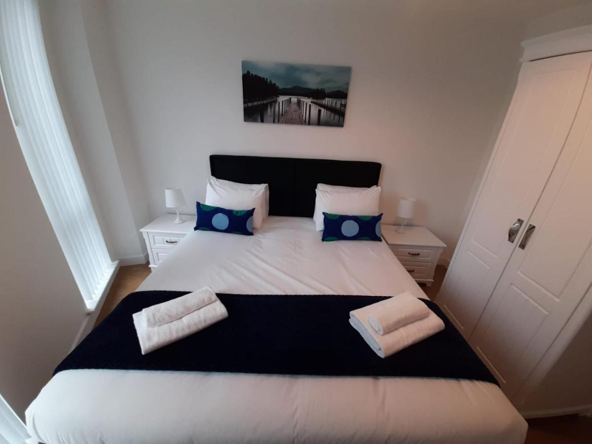 Berks Luxury Serviced Apartments , Free Parking, Free Gym And Free Wifi Bracknell Exteriér fotografie