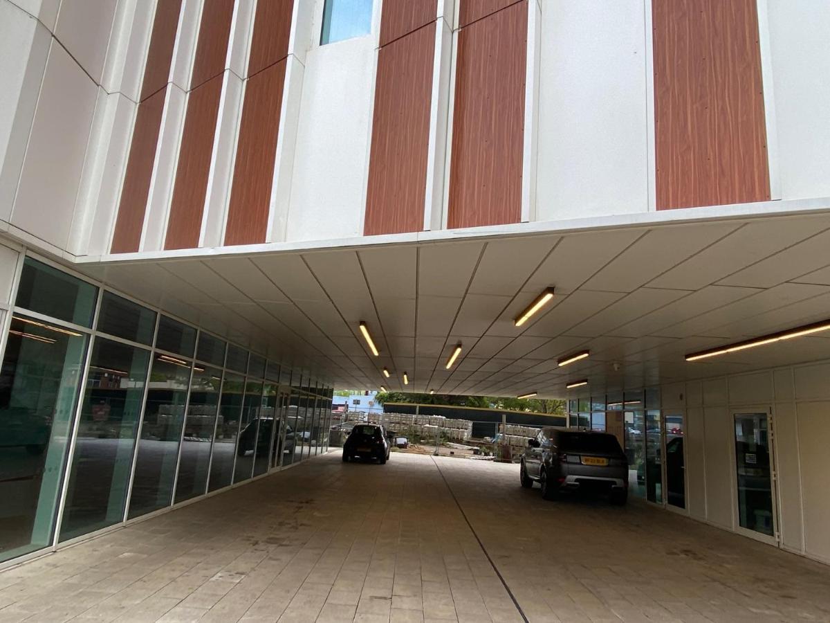 Berks Luxury Serviced Apartments , Free Parking, Free Gym And Free Wifi Bracknell Exteriér fotografie