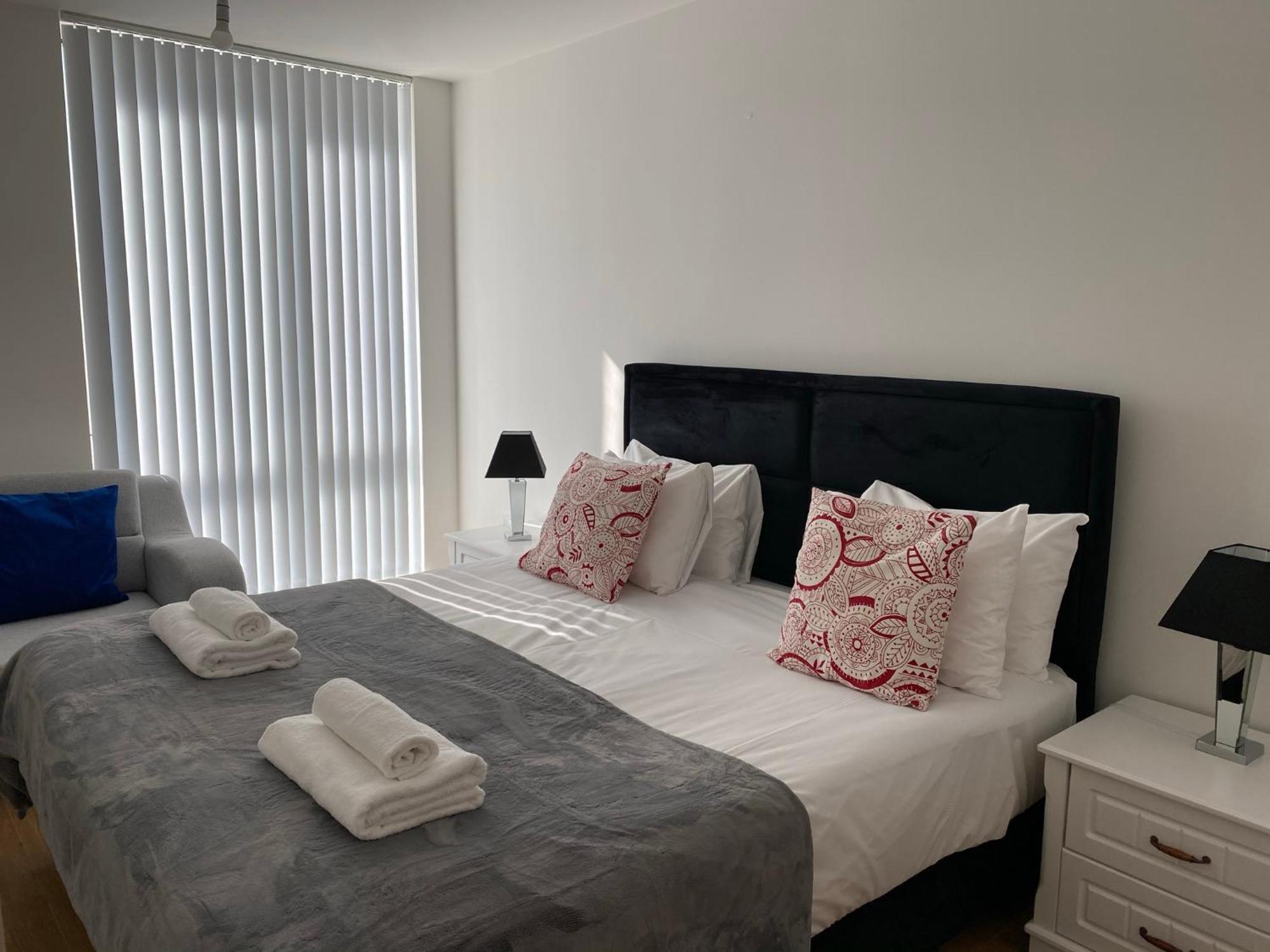 Berks Luxury Serviced Apartments , Free Parking, Free Gym And Free Wifi Bracknell Pokoj fotografie